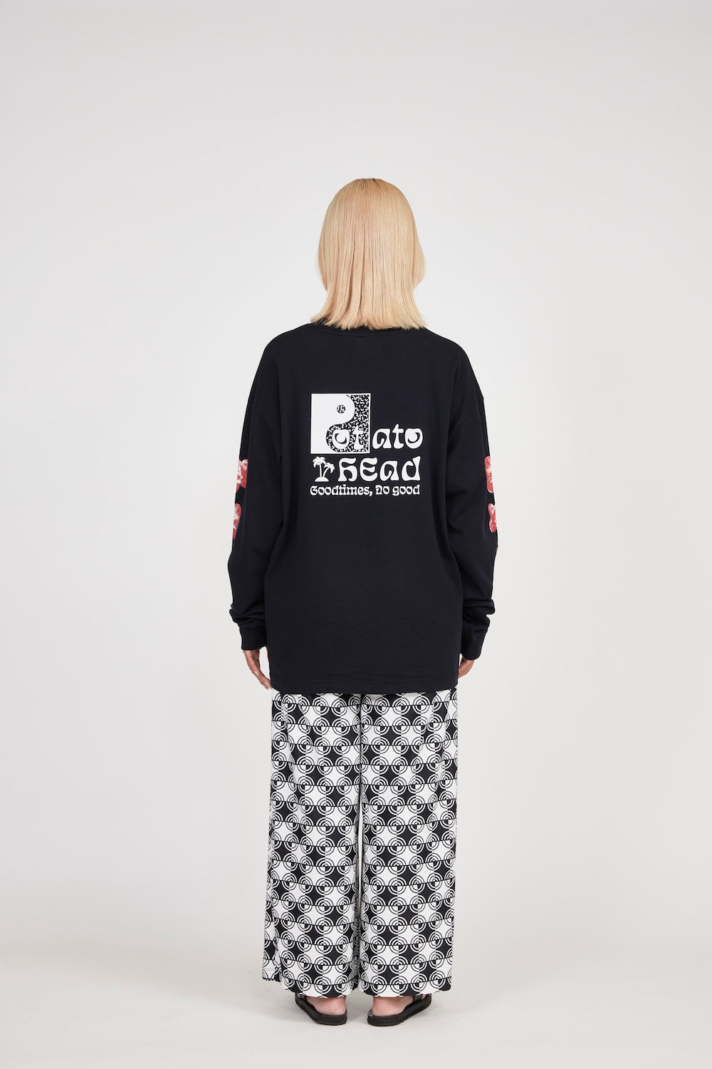 Cassette Tape Long Sleeve Printed T-Shirt (Black)