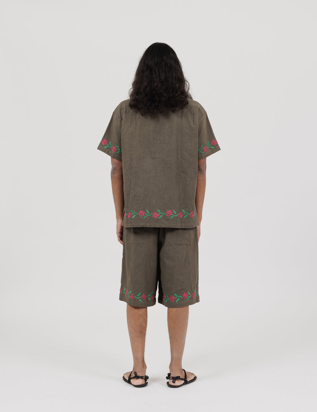 Embroidered Short Sleeve Shirt (Olive)