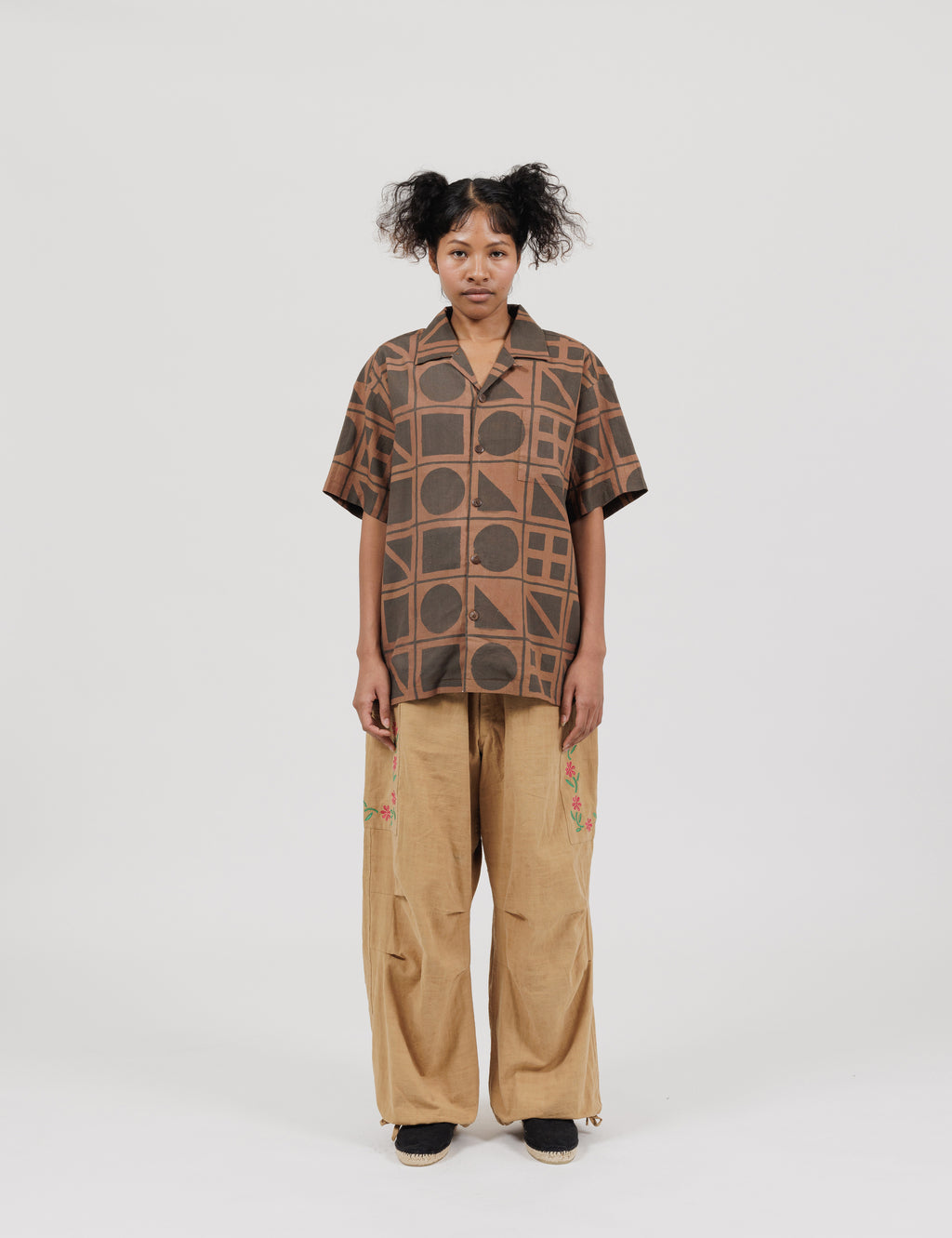 Embroidered Cargo Pants (Mango)