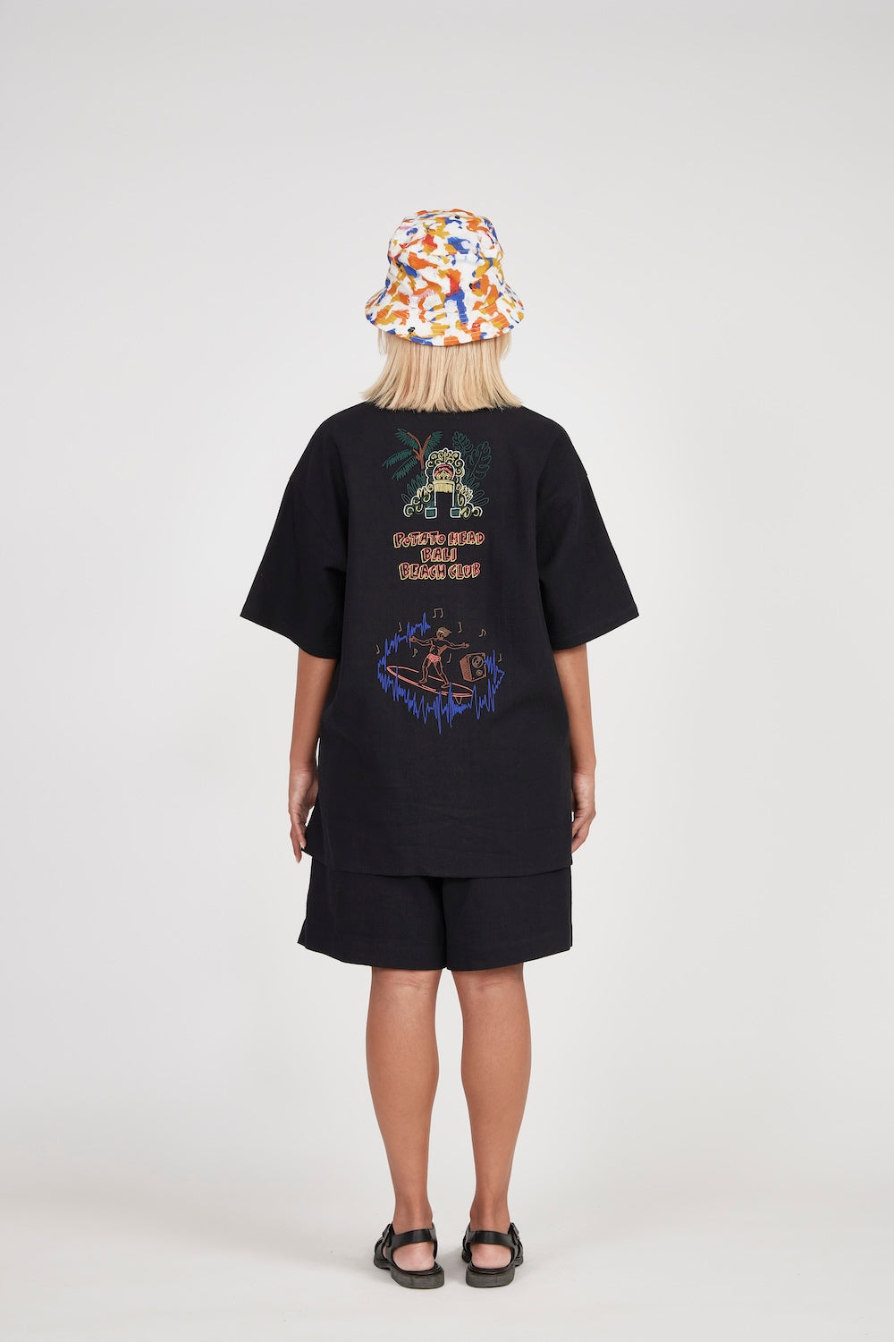 Bali's Landscape Shorts (Black)