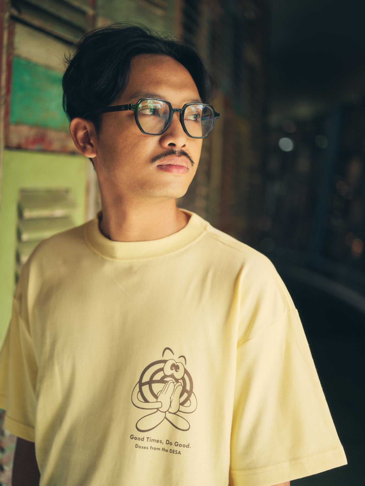 Swaying Palm T-Shirt (Yellow)