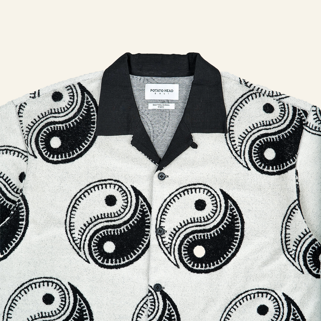Yin Yang Beach Pile Shirt (Black)