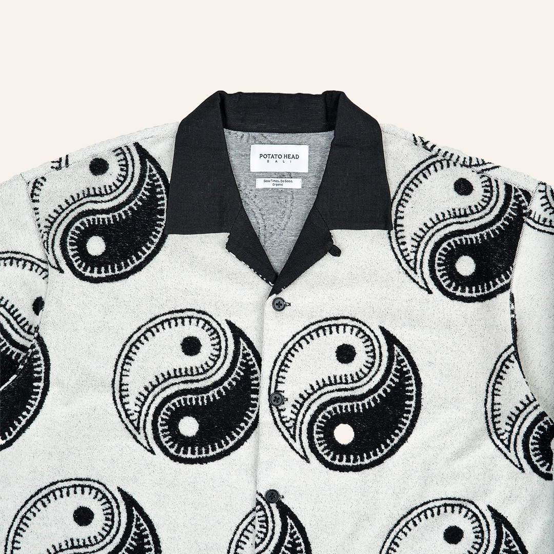 Yin Yang Beach Pile Shirt (Black)