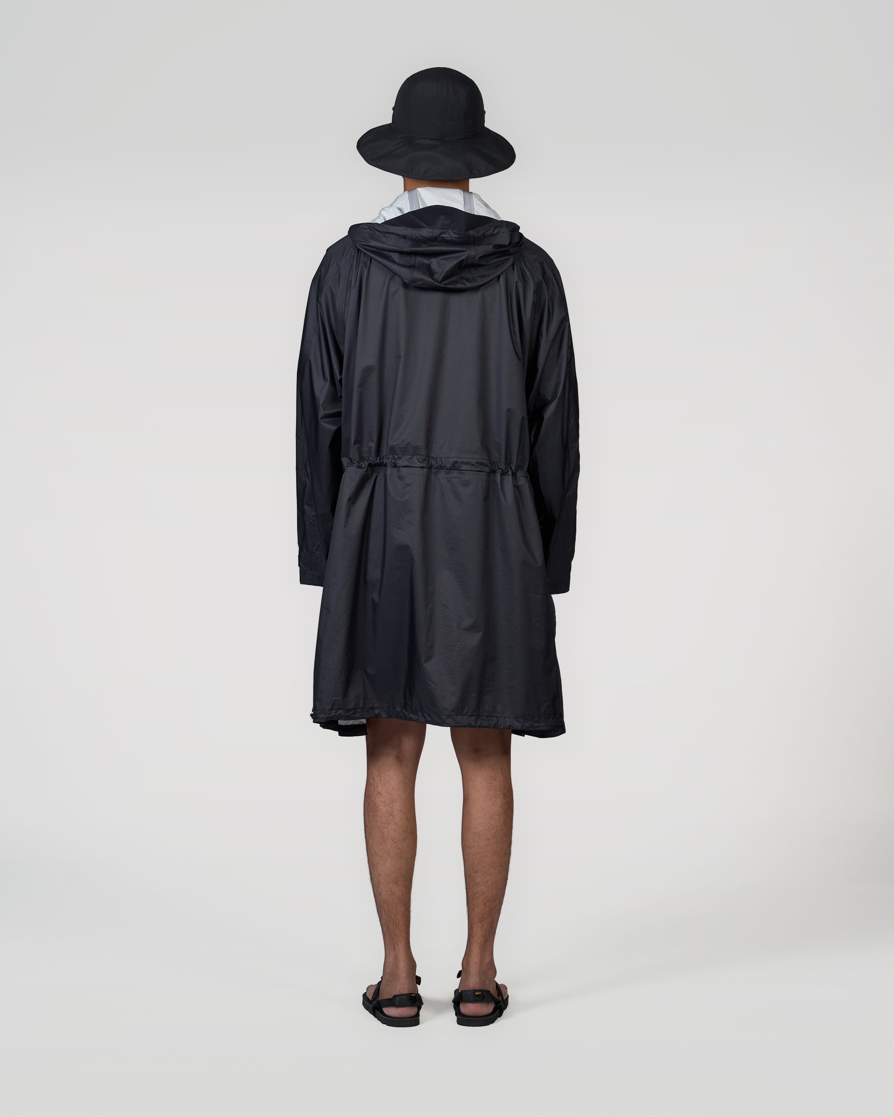 Utility Poncho Black
